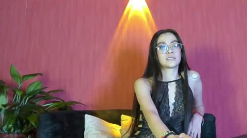 Snapshot of desiring__angel chatting on July 2026 11:34:01 AM Desiring Angel online show from July 2026 11:34:01 AM