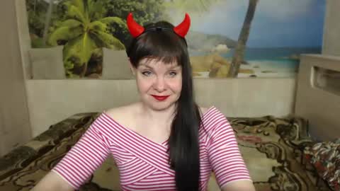 destinykiss online show from May 2026 06:02:02 PM