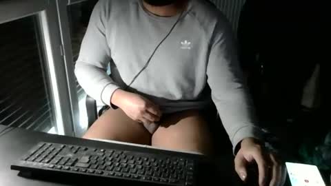 Snapshot of destroyerbbc54 chatting on November 2025 12:55:01 PM Destroyerbbc54 online show from November 2025 12:55:01 PM