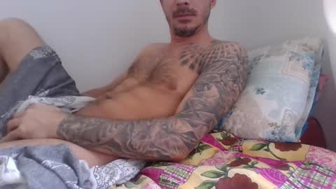 Snapshot of destrudoxxx chatting on February 2026 01:40:01 PM Destrudo online show from February 2026 01:40:01 PM