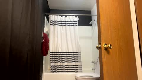 Snapshot of detroitbiguy chatting on February 2025 02:51:01 AM Nastytae313 online show from February 2025 02:51:01 AM