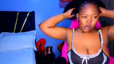 Snapshot of dette_dimples chatting on June 2026 12:55:01 PM Dette online show from June 2026 12:55:01 PM