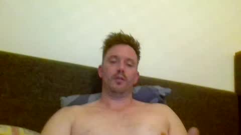deutero1986 online show from July 2026 02:47:01 AM