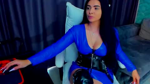 Snapshot of devashaqueen chatting on December 2025 12:23:02 PM Devasha online show from December 2025 12:23:02 PM