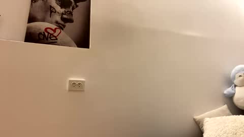 Emily online show from February 2026 03:19:02 PM