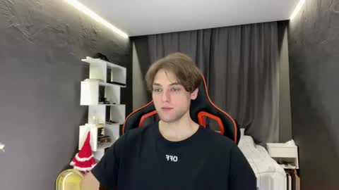 Snapshot of devilnut1 chatting on November 2025 05:40:02 AM devilnut1 online show from November 2025 05:40:02 AM