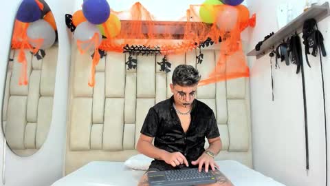 Devil online show from October 2025 02:59:02 AM