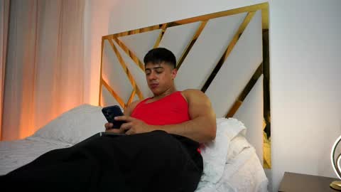 Devin Hunter online show from March 2025 07:16:02 AM