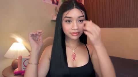 Devine Greyson online show from November 2025 12:06:01 PM