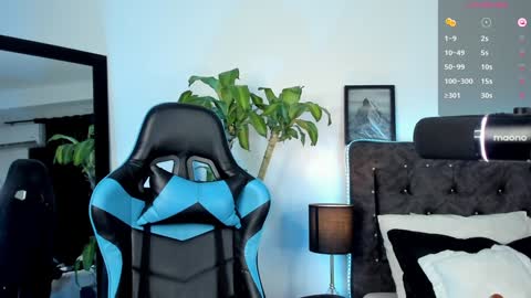 Snapshot of devlin_violet__ chatting on December 2024 02:34:02 AM PaulaInsta paulacastellanos 1Pvt open online show from December 2024 02:34:02 AM