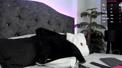 Snapshot of devlin_violet__ chatting on December 2024 07:51:02 AM PaulaInsta paulacastellanos 1Pvt open online show from December 2024 07:51:02 AM