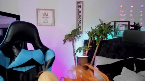 Snapshot of devlin_violet__ chatting on February 2025 05:05:01 AM PaulaInsta paulacastellanos 1Pvt open online show from February 2025 05:05:01 AM