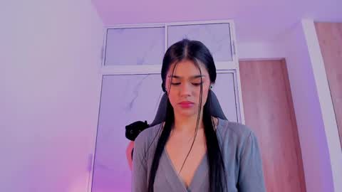 Sara 3 online show from May 2026 07:53:02 PM