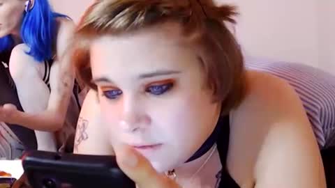 Snapshot of devykitten2018 chatting on April 2026 04:46:01 AM devykitten online show from April 2026 04:46:01 AM