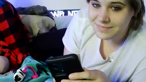 Snapshot of devykitten2018 chatting on April 2026 07:25:02 PM devykitten online show from April 2026 07:25:02 PM