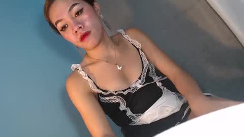 dexie121698 online show from February 2025 09:00:02 AM
