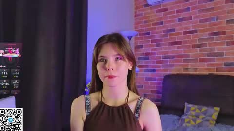 Kira online show from September 2025 06:12:02 PM