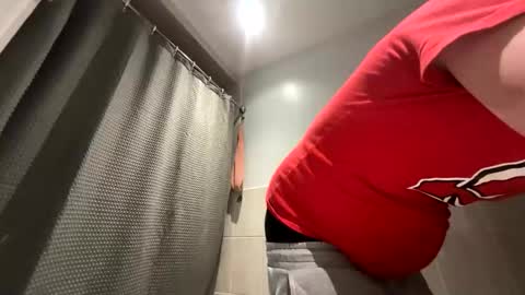 Snapshot of deznuts130 chatting on January 2025 05:10:02 AM deznuts130 online show from January 2025 05:10:02 AM