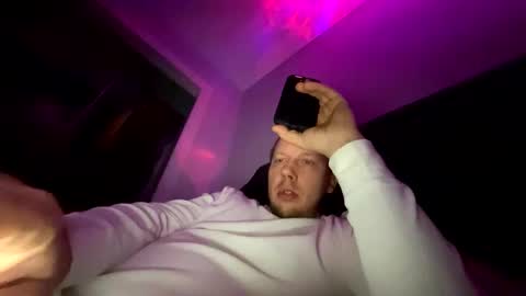 Snapshot of deznuts130 chatting on January 2025 06:30:02 AM deznuts130 online show from January 2025 06:30:02 AM