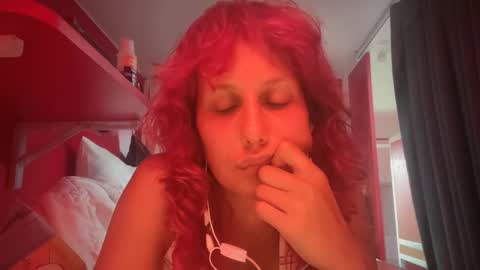 Snapshot of dfairyrabbit chatting on March 2026 07:02:01 AM dfairyrabbit online show from March 2026 07:02:01 AM