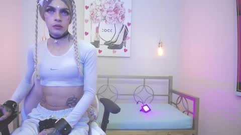 Snapshot of dhalton_x chatting on February 2026 10:05:02 PM Dhalton online show from February 2026 10:05:02 PM