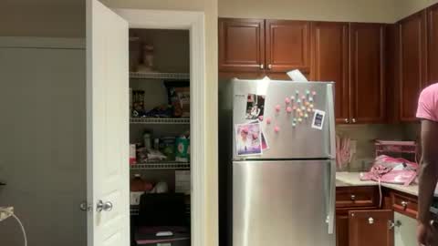 Dolly online show from February 2026 03:01:02 AM