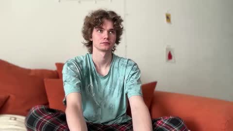 Di Alex online show from October 2025 10:14:01 AM