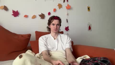 Di Alex online show from October 2025 09:00:01 AM