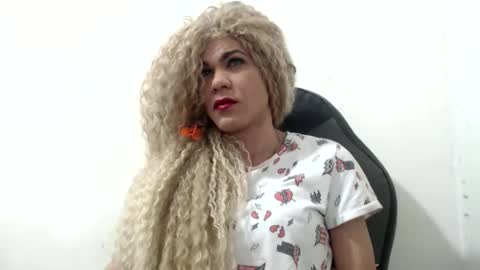 diabla_sexy22cm online show from November 2025 08:47:01 AM