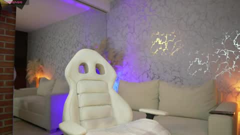 Diego online show from May 2026 11:11:02 PM