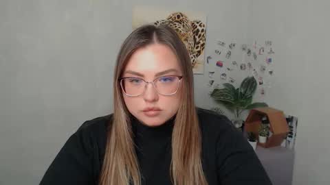 Snapshot of diamantkriss_ chatting on March 2026 08:18:01 AM Kriss online show from March 2026 08:18:01 AM