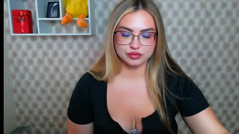 Kriss online show from June 2026 08:49:02 AM
