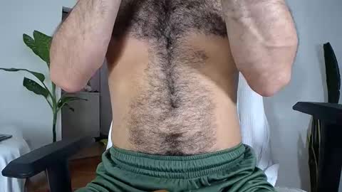 Snapshot of diamond_black00 chatting on October 2025 09:08:02 PM MaSSimo online show from October 2025 09:08:02 PM