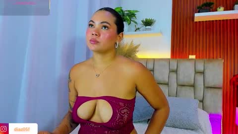 diamond_canela online show from February 2026 03:35:02 AM