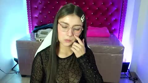 diamond_juliana_ online show from April 2026 03:08:02 AM