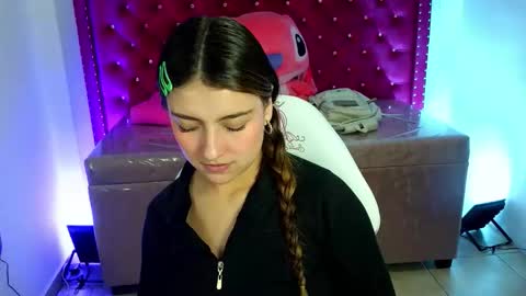 diamond_juliana_ online show from April 2026 03:13:02 AM