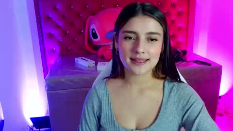 diamond_juliana_ online show from May 2026 03:58:02 AM