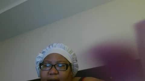 diamondbbwqueen online show from May 2026 02:02:02 PM