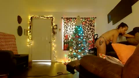 DiamondMonroeXo online show from December 2025 06:13:02 PM