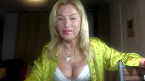 diana583578 online show from March 2026 05:06:01 PM