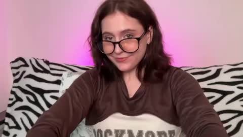 Diana online show from June 2026 12:22:01 PM