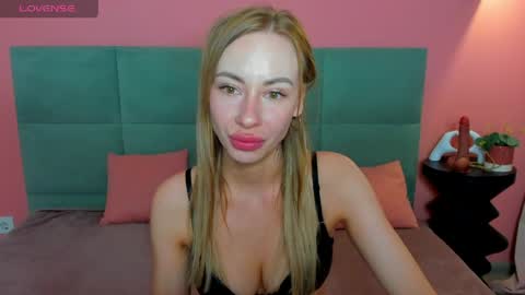 Diana  online show from May 2026 08:55:01 AM