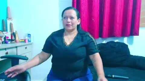 Snapshot of diana_lozano chatting on February 2026 04:18:02 AM Diana Lozano online show from February 2026 04:18:02 AM