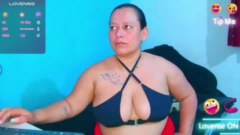 Snapshot of diana_lozano chatting on May 2026 05:23:02 AM Diana Lozano online show from May 2026 05:23:02 AM