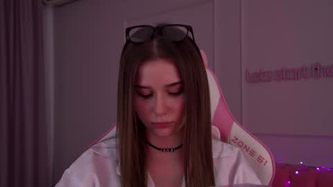 Snapshot of dianabecker chatting on January 2025 03:52:01 AM Diana online show from January 2025 03:52:01 AM