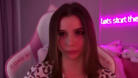 Snapshot of dianabecker chatting on February 2025 12:26:01 AM Diana online show from February 2025 12:26:01 AM