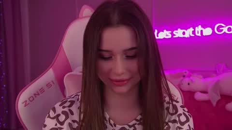 Snapshot of dianabecker chatting on March 2025 06:51:02 PM Diana online show from March 2025 06:51:02 PM