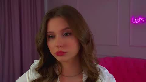 Snapshot of dianabecker chatting on November 2025 07:01:02 PM Diana online show from November 2025 07:01:02 PM