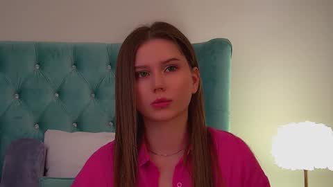 Snapshot of dianabecker chatting on November 2025 11:10:02 AM Diana online show from November 2025 11:10:02 AM