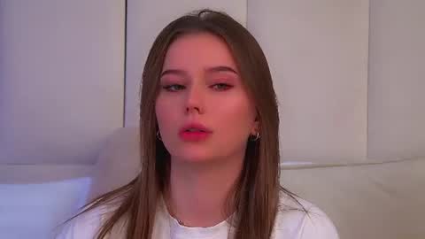 Diana online show from June 2026 06:34:01 PM